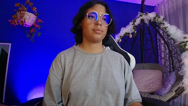 Emmapark_ Chat XXX live