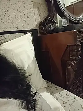 แชท XXX สดของ NakedMILFx