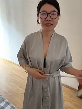 xiiuuff18: вебкам-шоу