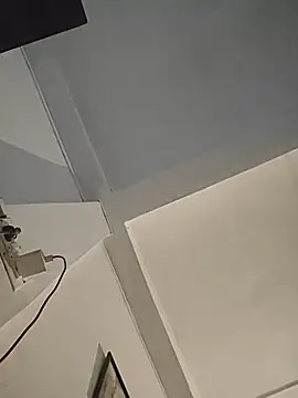 Chat +18 de NakedMILFx ao vivo