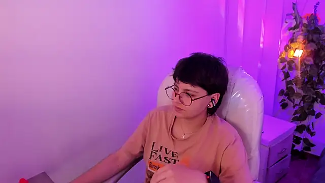 Nathaly_ds: онлайн-секс-чат