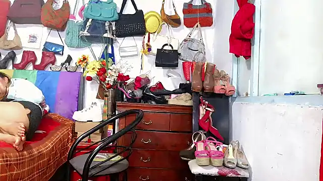 Xiaraa26 Adlı Modelin Canlı XXX Sohbeti