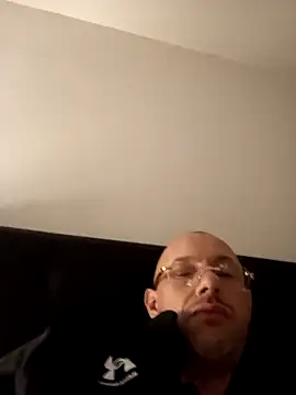 Guitccchn Webbikameraesitys