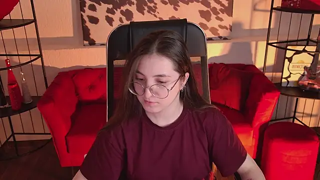 VirtuallVoyant Chat XXX live