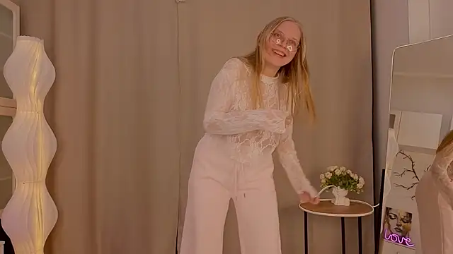 AlicaCohill Chat XXX live