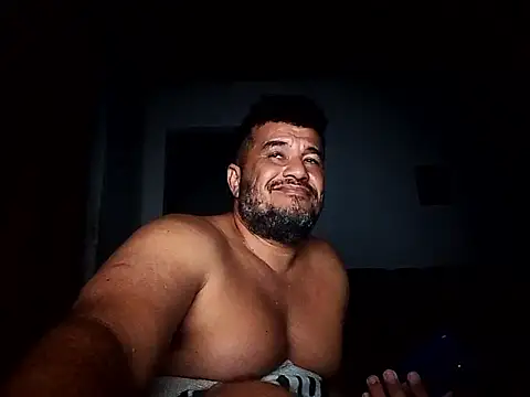 tarra122 Show in webcam