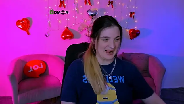 inga_gree Adlı Modelin Canlı XXX Sohbeti