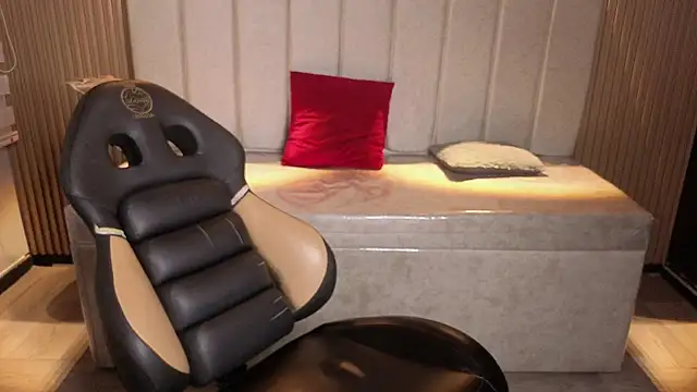 _Mia_Evans_1 Chat XXX in diretta