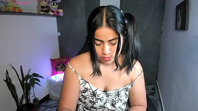 Chat XXX en directo de vickylatina_