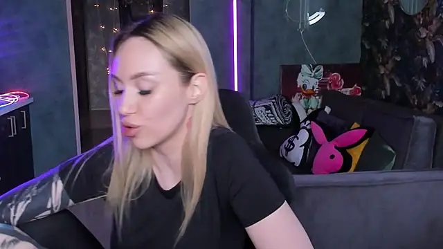 Blckmirrorr Live XXX-Chat