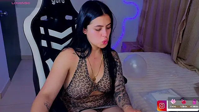 Victoryyy_ Chat XXX in diretta