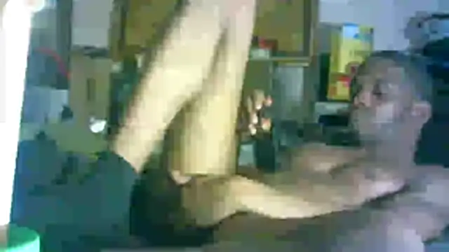 GUAPAN3S3_FIR3 – Kamerová šou