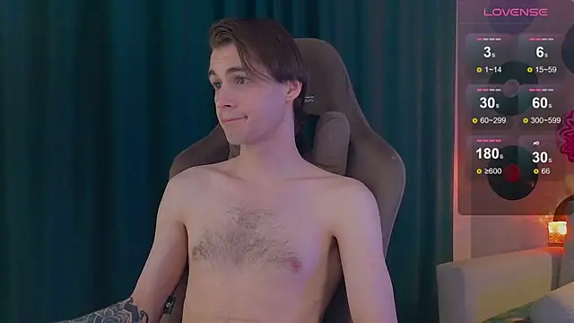 DebugMee Adlı Modelin Canlı XXX Sohbeti