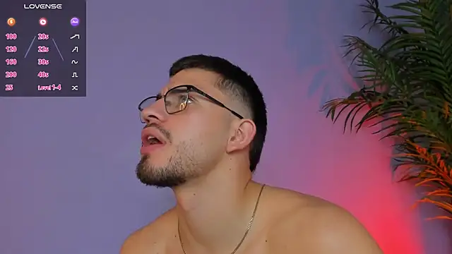 Chat XXX ao vivo de Jay_Grip