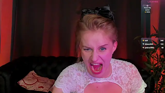 Mickey_Milk – Live XXX-chat