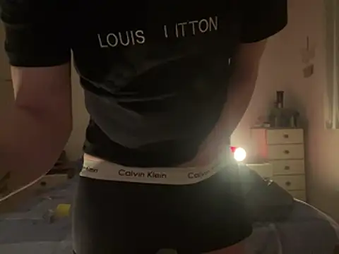 دردشة malcolm2334 الجنسية المباشرة