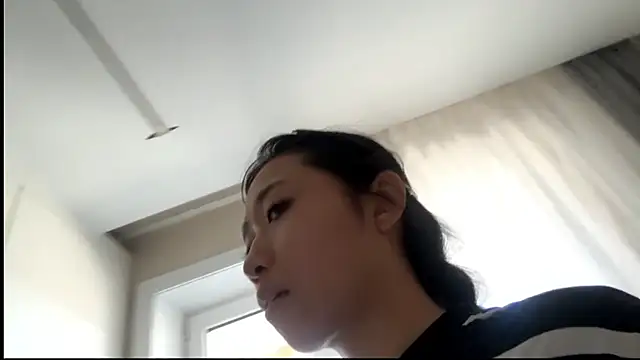 Chat XXX ao vivo de SweetMiaXO