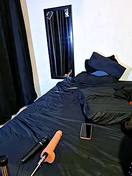 old_soul_and_young_spirit's Live XXX Chat