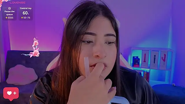 Gabs__ Adlı Modelin Canlı XXX Sohbeti