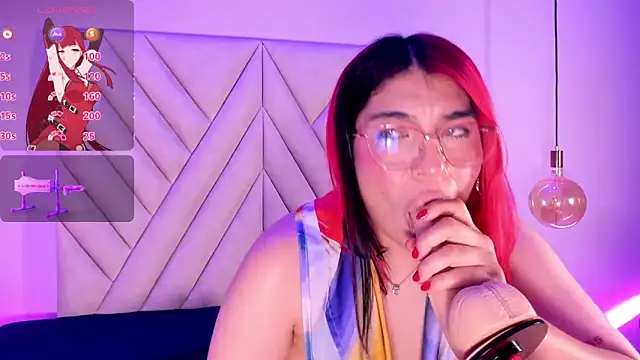 Živý XXX chat EmmaSwift_