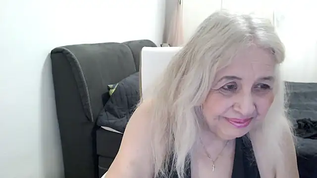 แชท XXX สดของ SusiLifeXXX