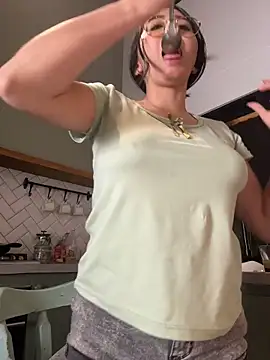 Michelle_Zoeのウェブカメラショー