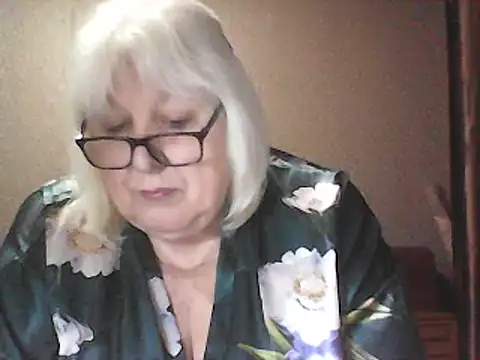 Alexia64231's Live XXX Chat