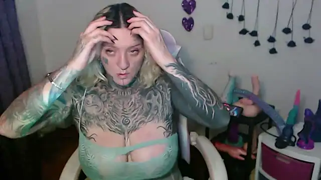 دردشة SLOPPYTITSS الجنسية المباشرة