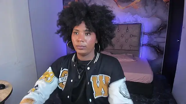 CataleyaMoon_'s Webcam Show