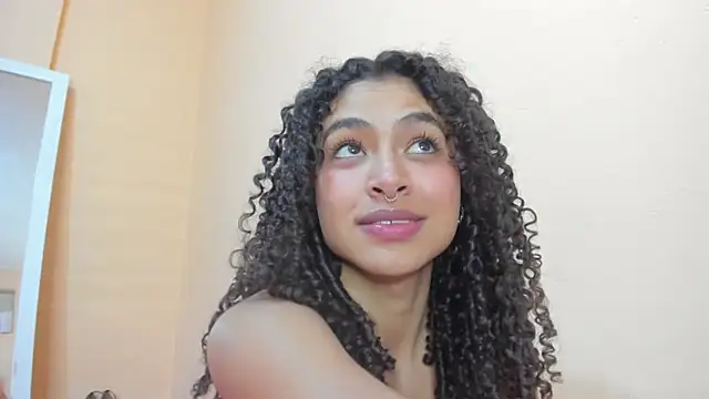 Keniia_rizzのライブXXXチャット