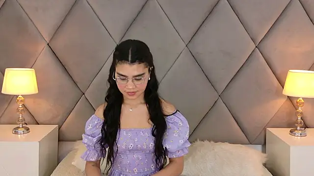 Živý XXX chat OliviaDiaz