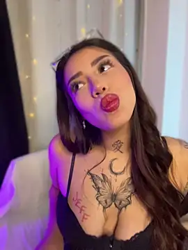 AshleyWinslow Chat XXX in diretta