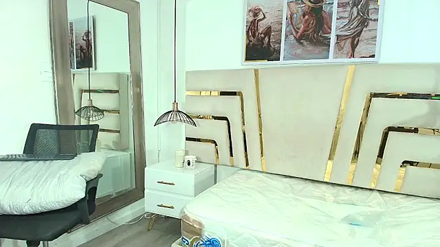 Noelle_Minx's Live XXX Chat