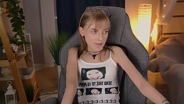 Czat XXX na żywo – KiraMontoya