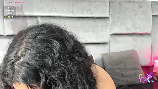 Jessica_Beltrann Adlı Modelin Canlı XXX Sohbeti