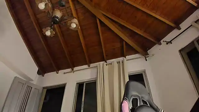 IsaFontanna's Live XXX Chat