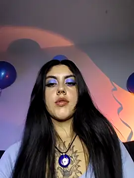 Chat XXX ao vivo de Mazikeen--