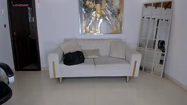 AlessaRomero's Live XXX Chat