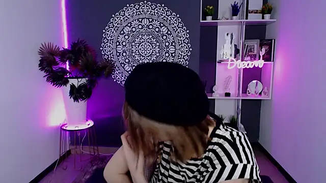 EchoScribe's Live XXX Chat