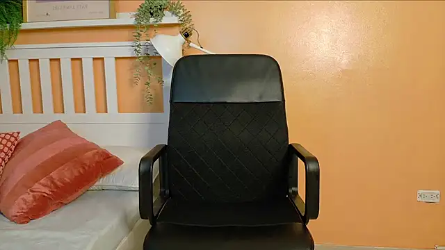 MeganEvanss__'s Live XXX Chat