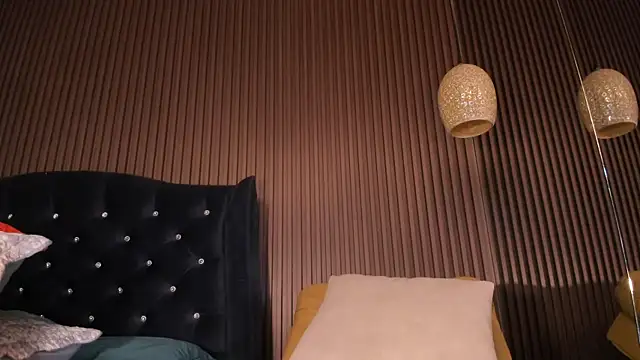 XXX chat uživo modela JuliaDawson_