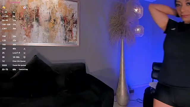 LizzHamilton__ – Live XXX-chat