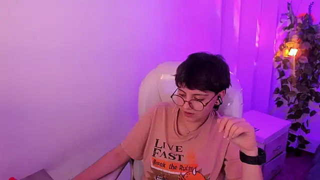 Nathaly_ds Chat XXX live