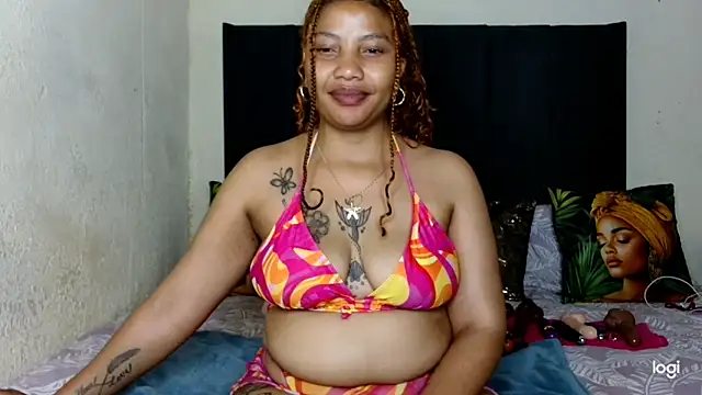 quenliyasa Chat XXX live