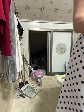 luckybaby666999  网络视讯表演