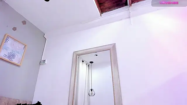 Chatroom XXX en direct de _sofia_cruz