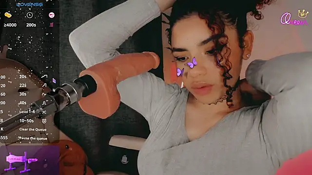 Queen_Deepthroat live XXX chat