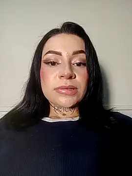 Kollontai live XXX chat