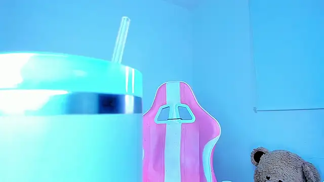 Chat XXX en directo de Ariana_f