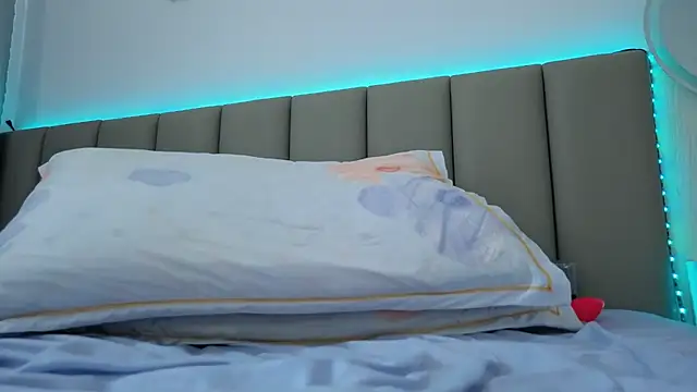 sweety_vikky Adlı Modelin Web Kamerası Şovu